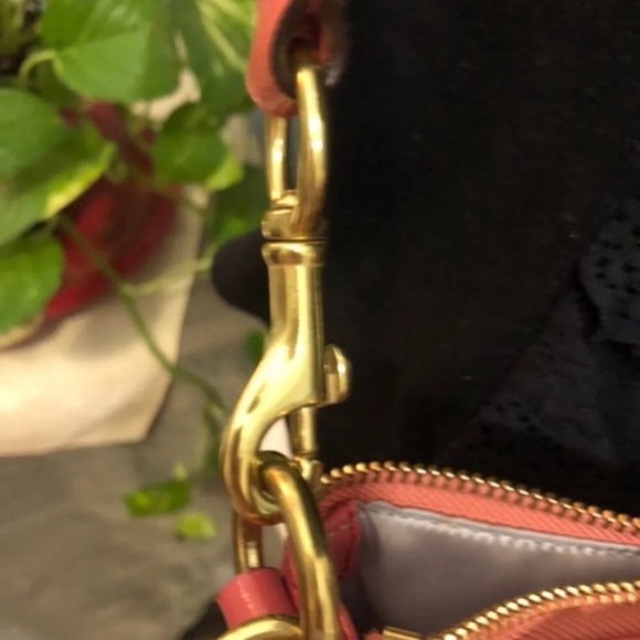 NWT Coach Daisy leather convertible purse Coral Crossbody purse bag - Picture 9 of 12